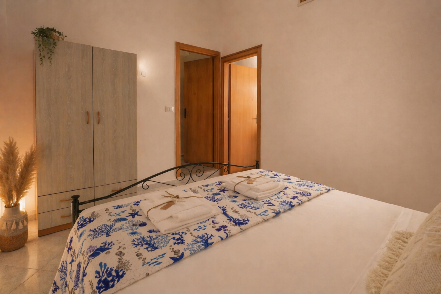 House within walking distance of paradisiacal beaches