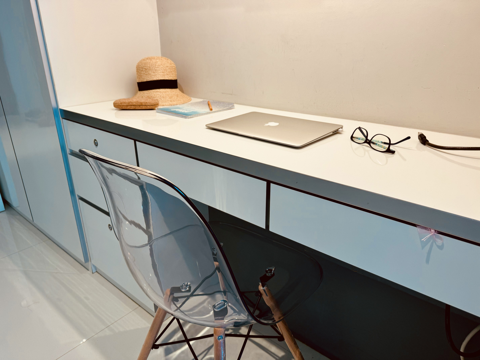 Designer Studio with Singapore River View in CBD