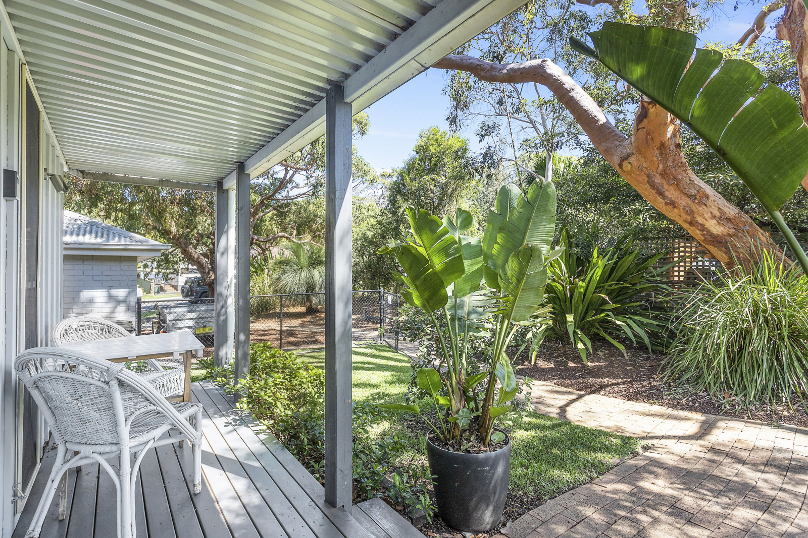 Jacksons Cottage In beautiful Bundeena near the beach.