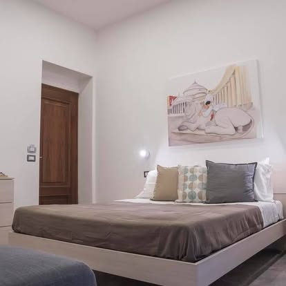 A corner of real Naples, in the heart of the historic center.