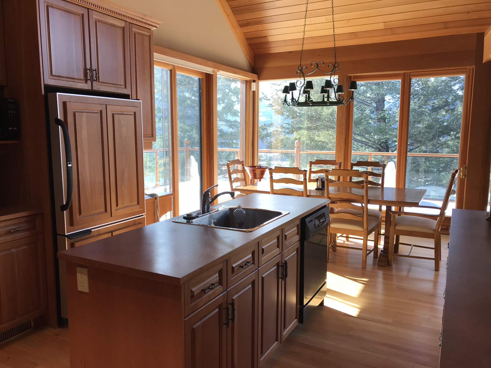 Kitchen and dining area