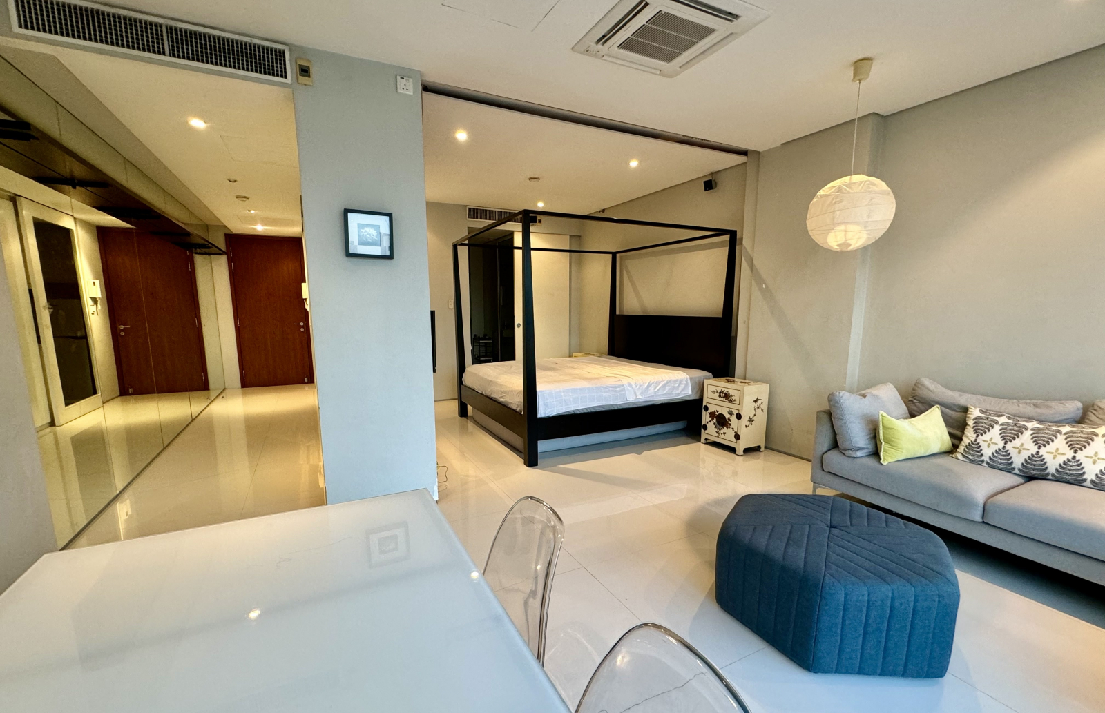 Designer Studio with Singapore River View in CBD