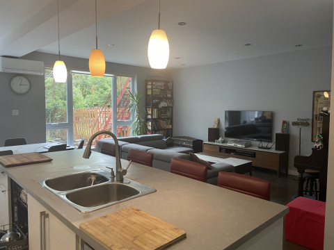 Large family apartment Montreal