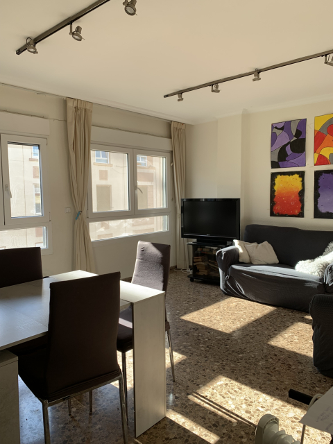 Sunny flat in the heart of Russafa neighborhood