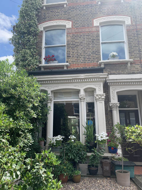 Some 2026 availability. 3-storey Victorian townhouse close to centre of London. Prefer primary homes for a more authentic swap experience.