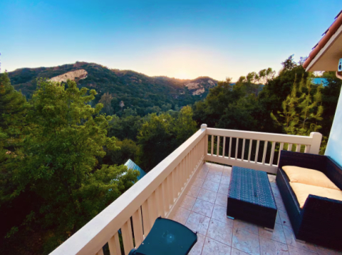 Bright, open, family home in the heart of the Topanga mountains