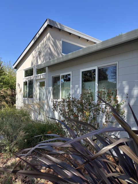 Little Yosemite — private guest suite in Mountain View