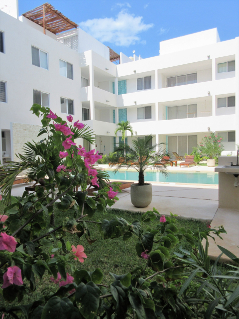Spacious beach condo in the magical Mexican state of Yucatan