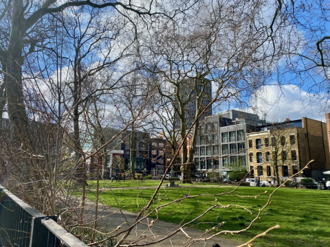 Central London flat with private garden