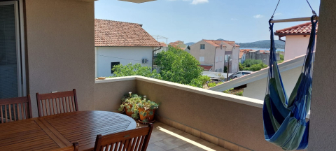 Apartment in picturesque village Tribunj near Šibenik