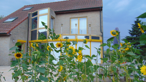 country house in Belgium between Ghent and Bruges