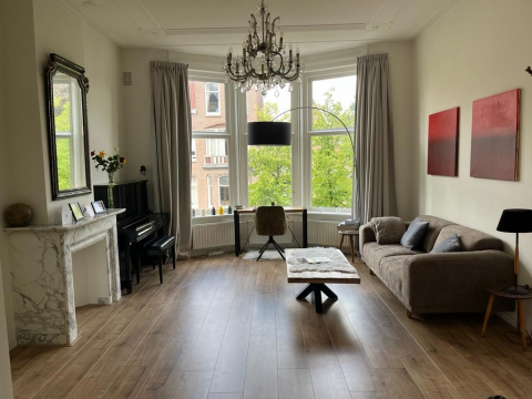 Luxury appartment (110m2) located in the Centre of Amsterdam