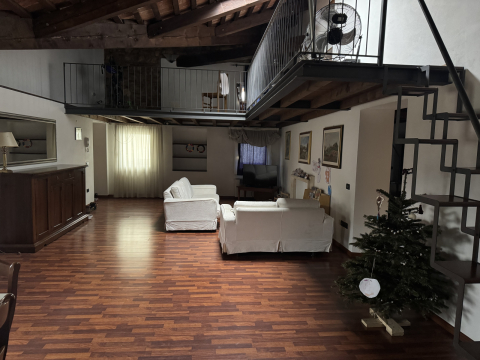 Modern Vicenza Apartment in Villa