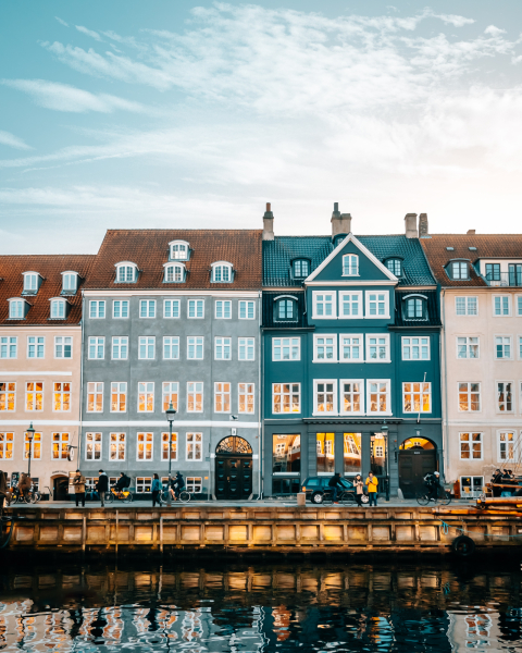 Modern Copenhagen apartment close to city center