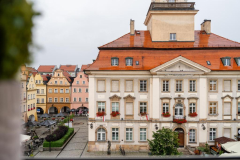 Luxury  apartment in  Jelenia Góra, Poland - gateway to Karkonosze National Park