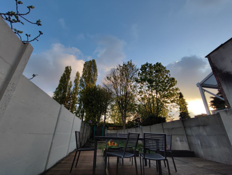 Townhouse with garden in quiet neighborhood, yet 10 mins from Antwerp Central