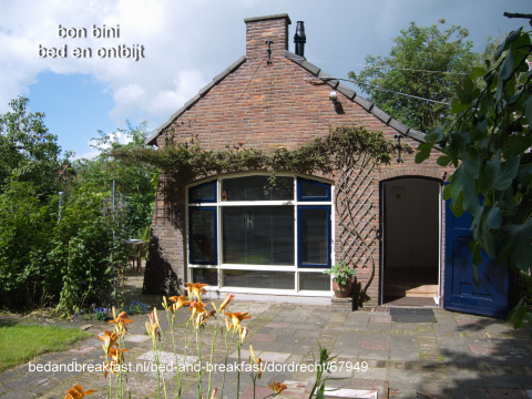nice garden apartment on the isle of Dordrecht