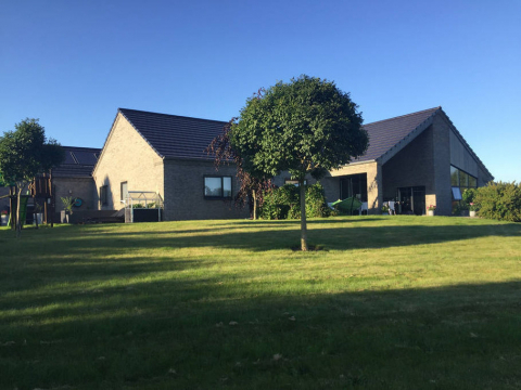 Large modern home - close to Legoland