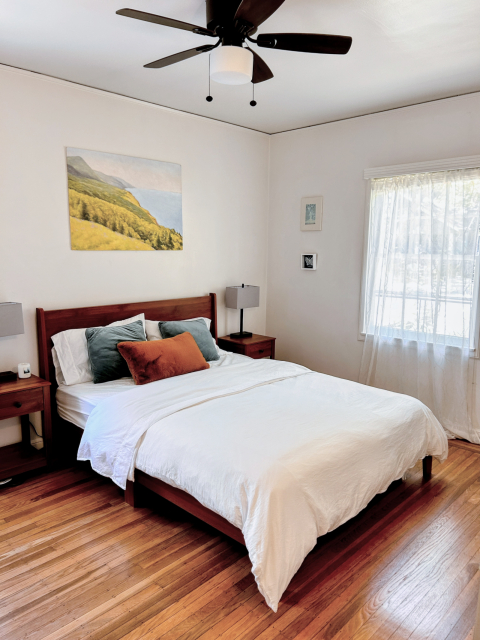Charming Sacramento Cottage