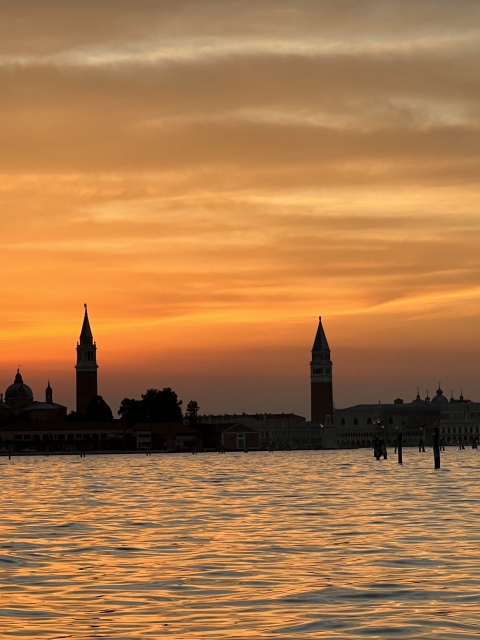 Townhouse on authentic Venetian island