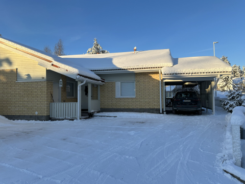 Semi detached house with a private garden within 30 minute drive to/from Helsinki.