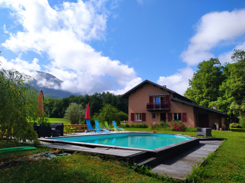 Country house between Annecy and Aix les Bains in Haute-Savoie