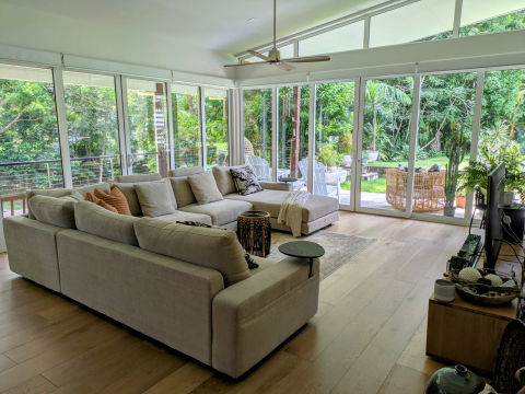 Beautiful Gold Coast home 10 mins from stunning beaches