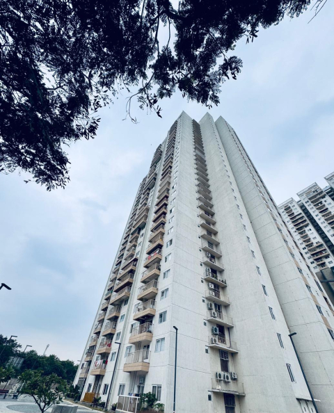 Sky-High Family Apartment in a Secure Gated Community