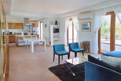 Exclusive Oceanfront Penthouse – Playa Destiladeros, Pedasi, Panama
