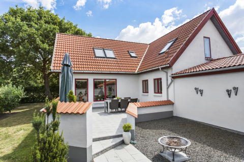 Villa on the countryside, located centrally in DK, less than 1 hour drive from Legoland, Aarhus & H.C. Andersen's Odense