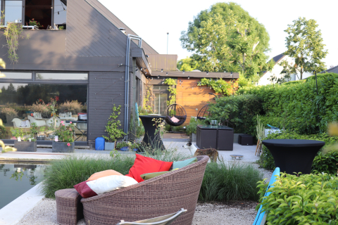 Big detached family home with pool near Ghent (Belgium)